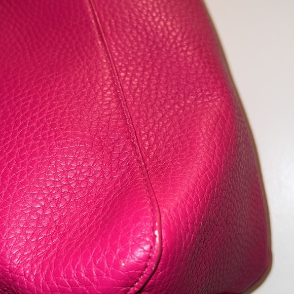 Fushia lauren Ralph Lauren tote flawed - Picture 7 of 15